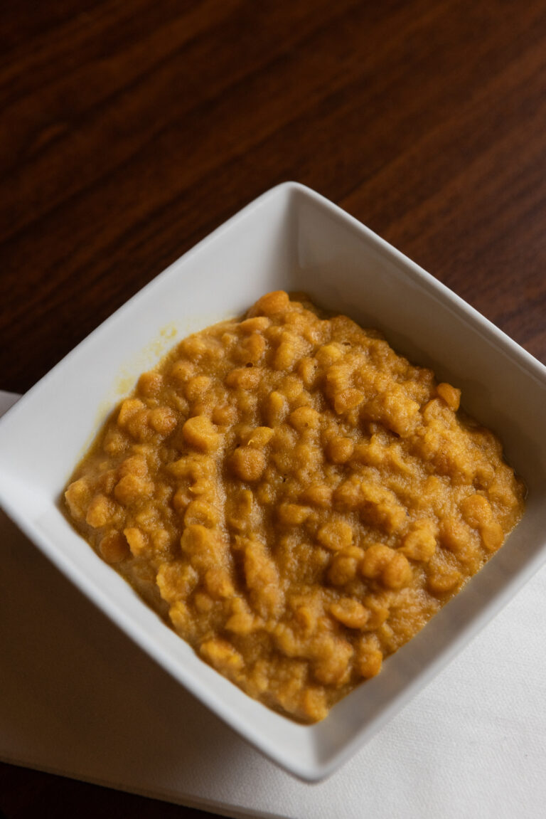 Kik - Split pea stew cooked in a vegetable broth and turmeric.